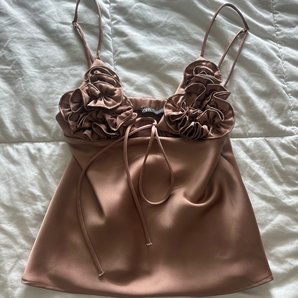 Zara Women's Tan Ruffle Top